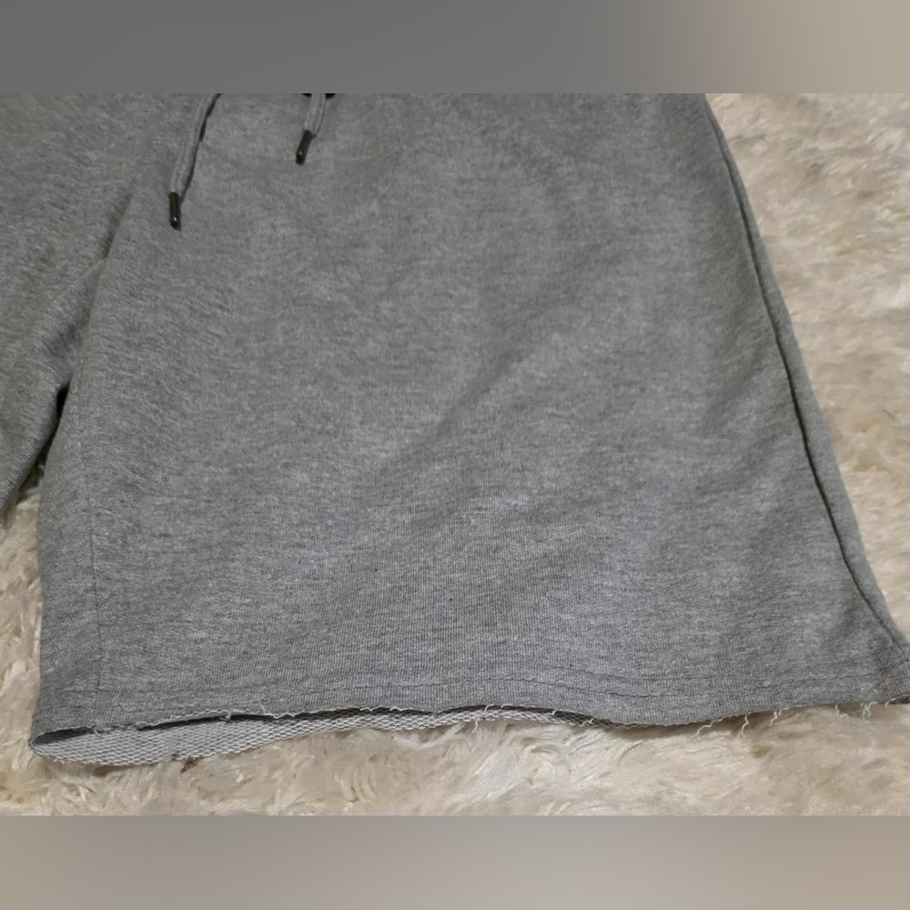 Evolution 72 men’s size xl gray athletic shorts NWT - Picture 2 of 6